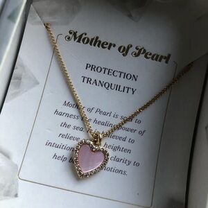 Elegant Gold Necklace with Pink Heart Pendant